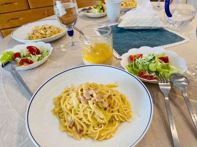 今日は　お友達のご自宅でランチを🍝　ご馳走さまです♪
たまには良いですね❣️
作ってもらったのは　ありがたい美味しい😋感謝でーす🥲