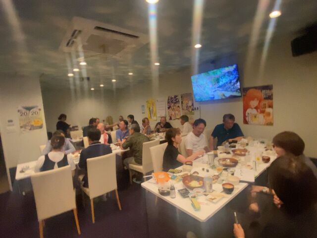 今日もお疲れ様でした⛳️
あっつい中、　セブンスター会ゴルフの後の飲み会も無事に終わりました🍺　感謝です❣️
熱中症お気をつけて下さい🥵
私は帰ります🚙